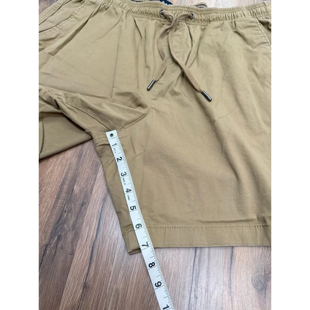 GAP Men's XL Khaki Pull-On Shorts Elastic Waist Drawstring 98% Cotton‎